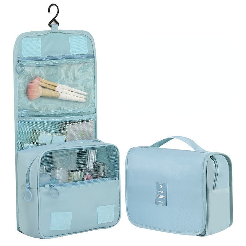 Jetsetter's Glam-On-the-Go Hanging Toiletry Bag